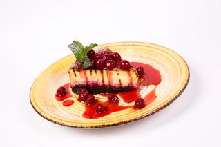 Чизкейк с вишней (200г)