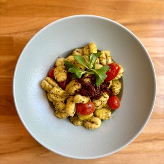 Gnocchi z pesto bazyliowym