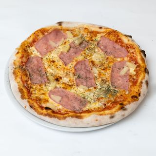 Chicago Style Hawai pizza