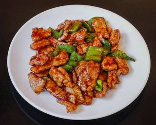 Ternera Con Pimientos Verdes