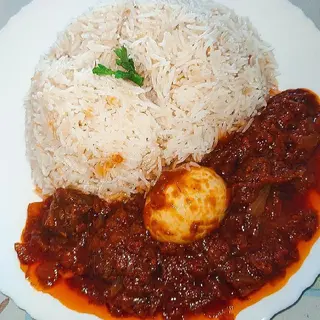 Steamed Rice And Stew