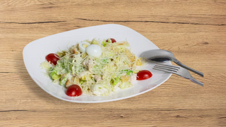 Цезарь с курицей