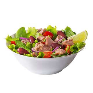 Salata sa tunjevinom