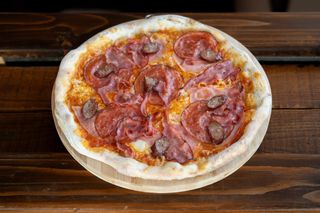 Pizza Quattro Carni Ø 32cm