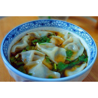 Sopa De Gyozas 