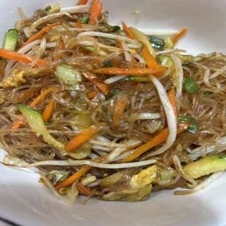 Spaghetti di soia con verdure