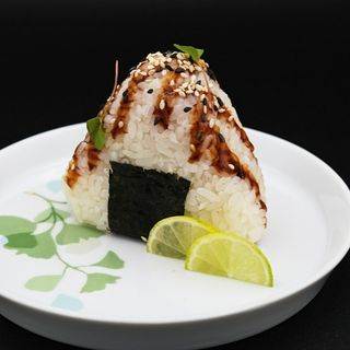 90) Onigiri Sake