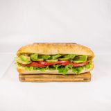 Вегетариански сандвич с авокадо