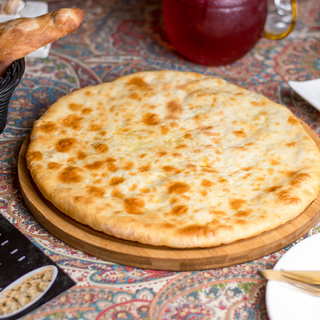 იმერული ხაჭაპური 8 ნაჭრიანი