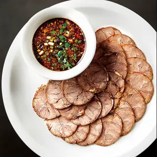 酱牛肉Ternera fria marinado