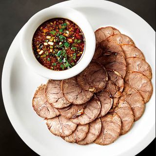 酱牛肉Ternera fria marinado