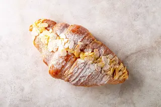КРУАССАН С МИНДАЛЕМ