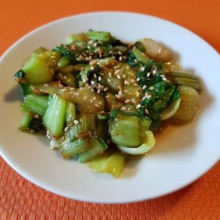 907 Pak choi saltate