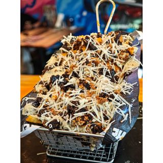 BBQ LOADED FRIES 400g