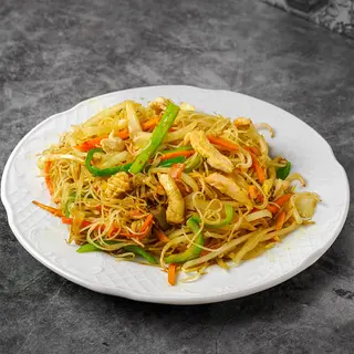 Fideo de Arroz frito  con curry 