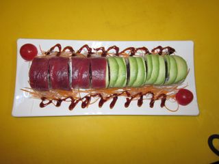 82-Uramaki Atún Y Aguacate Envuelto En Atún Aguacate (8 Pzs.)