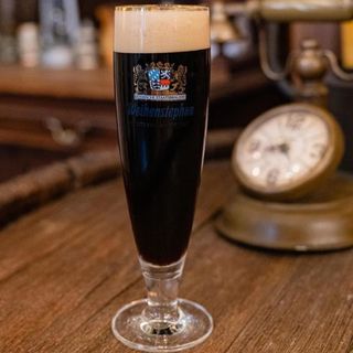 ვაინშტეფანი მუქი