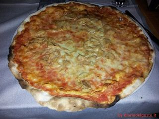 Pizza Tonno