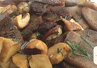 Телешки език с горски гъби (250гр)