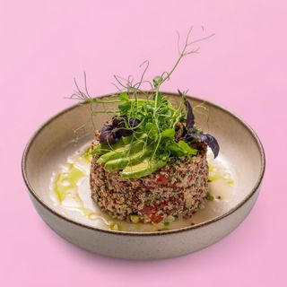 Салата Табуле с авокадо