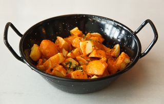 Patatas Bravas De La Casa