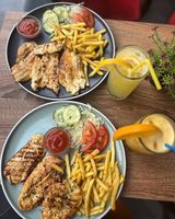 Grill piletina sa pomfritom