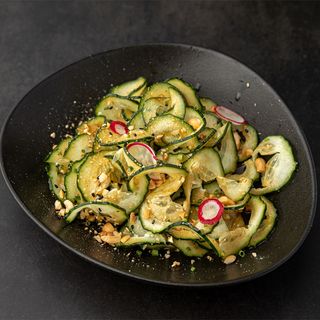 ENSALADA DE PEPINO EN TIRAS