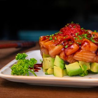 Tartar de salmón