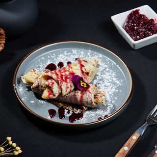 Clatite cu umplutura de visine