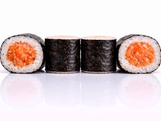 Hosomaki z tatarem z łososia 8szt.
