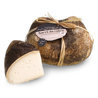 Montbru Cabra Artesano Semicurado Cuña 250gr.