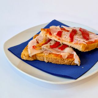 Tostada De Bacalao Ahumado