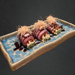 70.Rollitos de maguro  / 3 pzs.