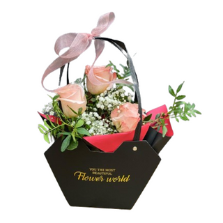 Caixa de Papel com 3 Rosas