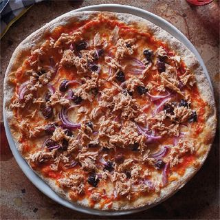 Pizza Tonno e Cipolla 
