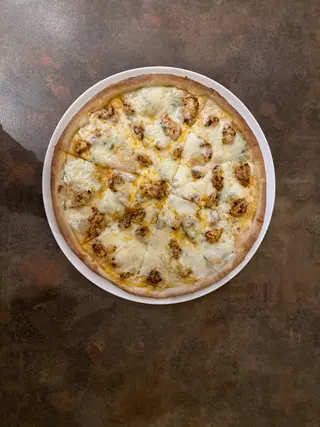Buffalo Chicken Pizza Standard 550 g