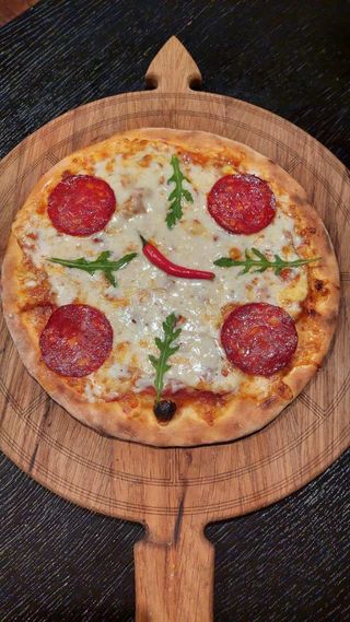 Robin hot ljuta pizza