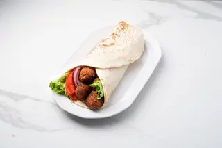Kanapka falafel z hummusem