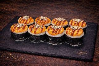 Запечений спайсі чікен рол