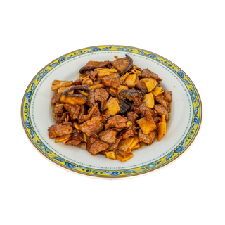 Cerdo Con Bambú Y Setas Chinas