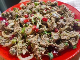 ქამა სოკოს კუჭმაჭი ნიგვზით