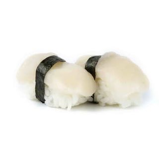 30. Sushi Vieira Flameado (2 Pzas.)