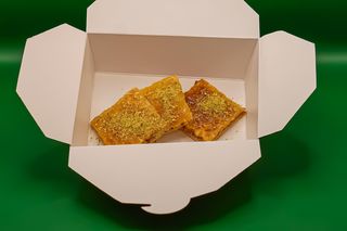 Pasta fillo con mandorle