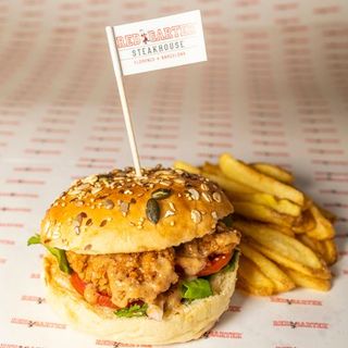 Fried chicken burger + patate