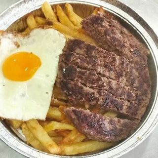 Combinado Patatas, Huevo y Hamburguesa