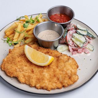 ШНИЦЕЛЬ С ФРИ