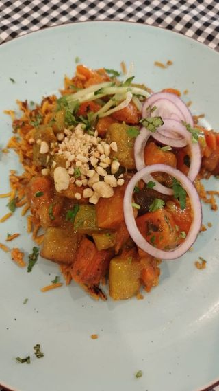 Curry De Verduras Y Arroz