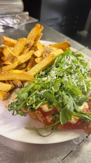 Milanesa Con Rúcula