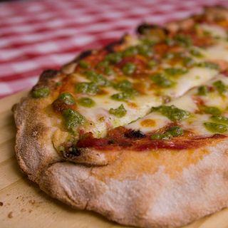 Pinsa Tricolore con Pesto