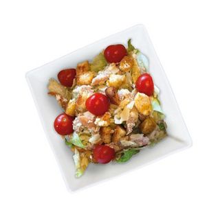 Салата Цезар с пиле